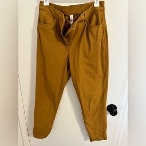 Lululemon city sleek 5 pocket 7/8 pant size 10